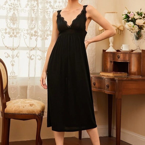 Black Lace Trim Cami Night Dress - Picture 2 of 3
